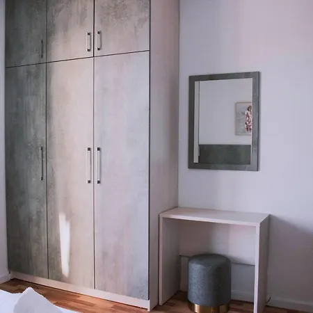 شقة With Private Pool 